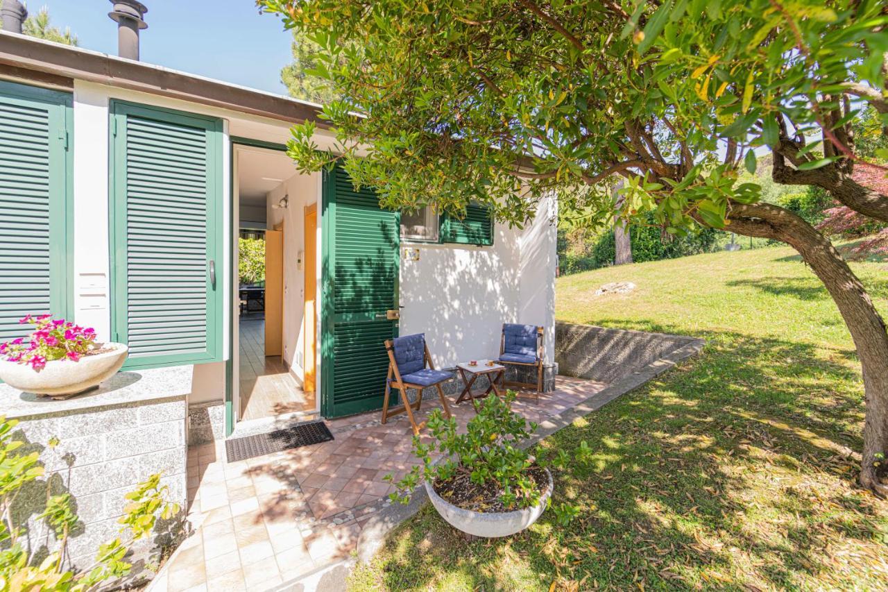 070 - Olanda Con Veranda Vista Mare A 5 Minuti Con Piscina Condominiale